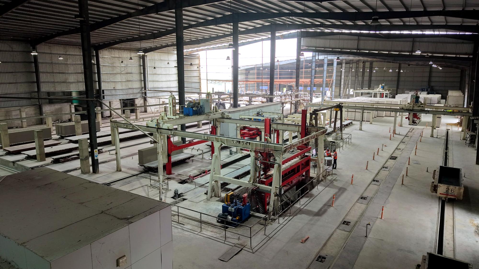 The main production hall at the Brickcem plant: cutting gantries, moulds and autoclaves